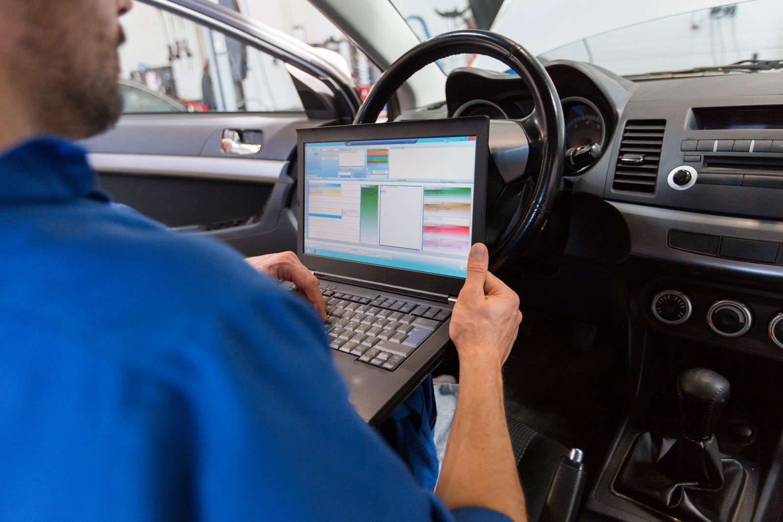 Dépannage de clé de voiture à Vesoul : ce qui se passe vraiment entre l&rsquo;appel et le redémarrage