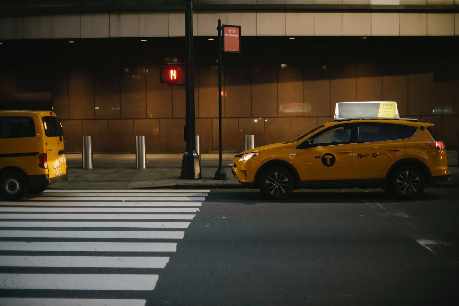 Acheter un triangle de signalisation pour voiture : le guide indispensable